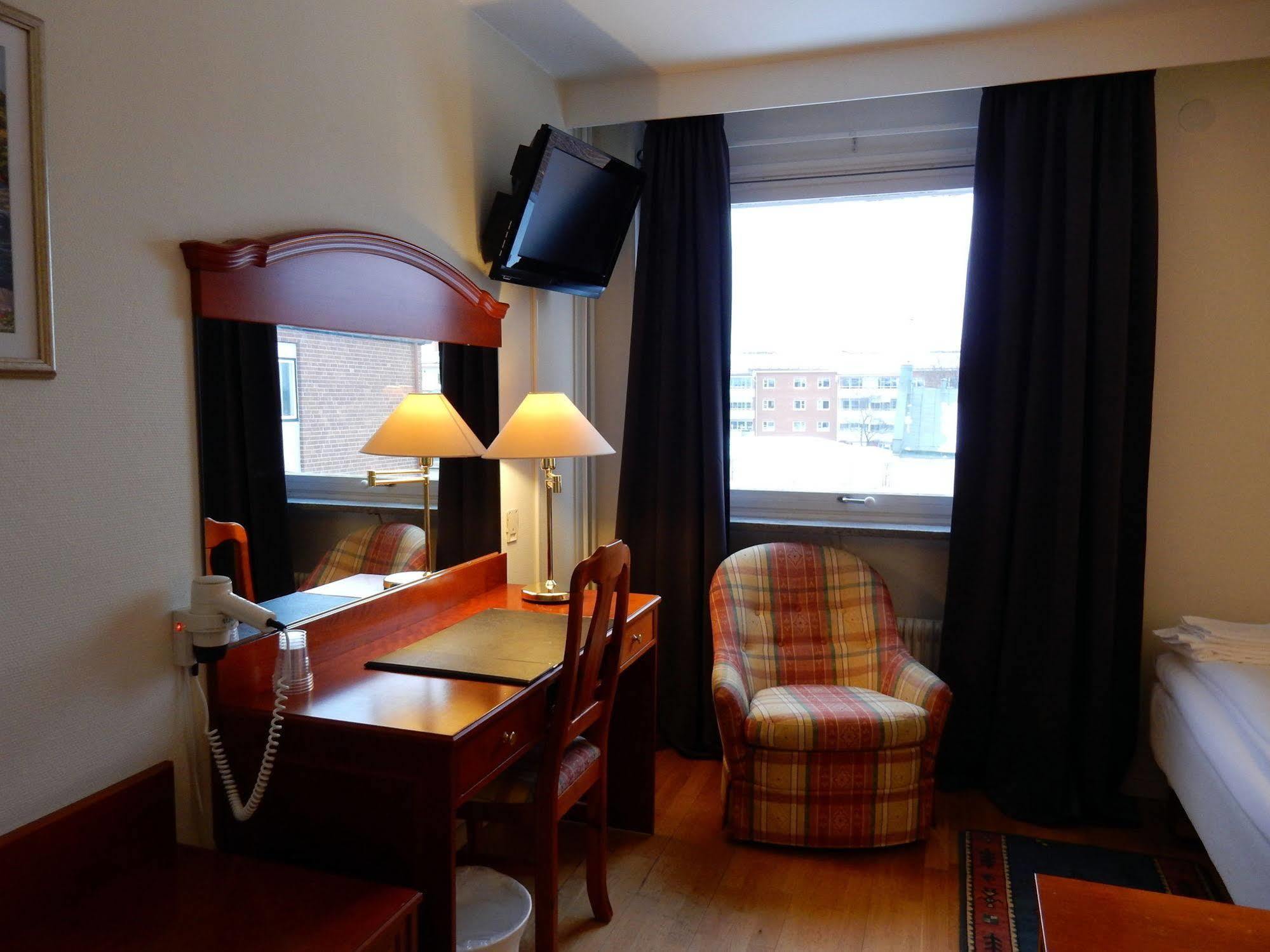 Grand Hotell Bollnaes Kültér fotó